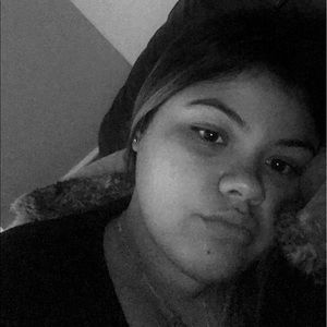 Meet your Posher, Alyssa